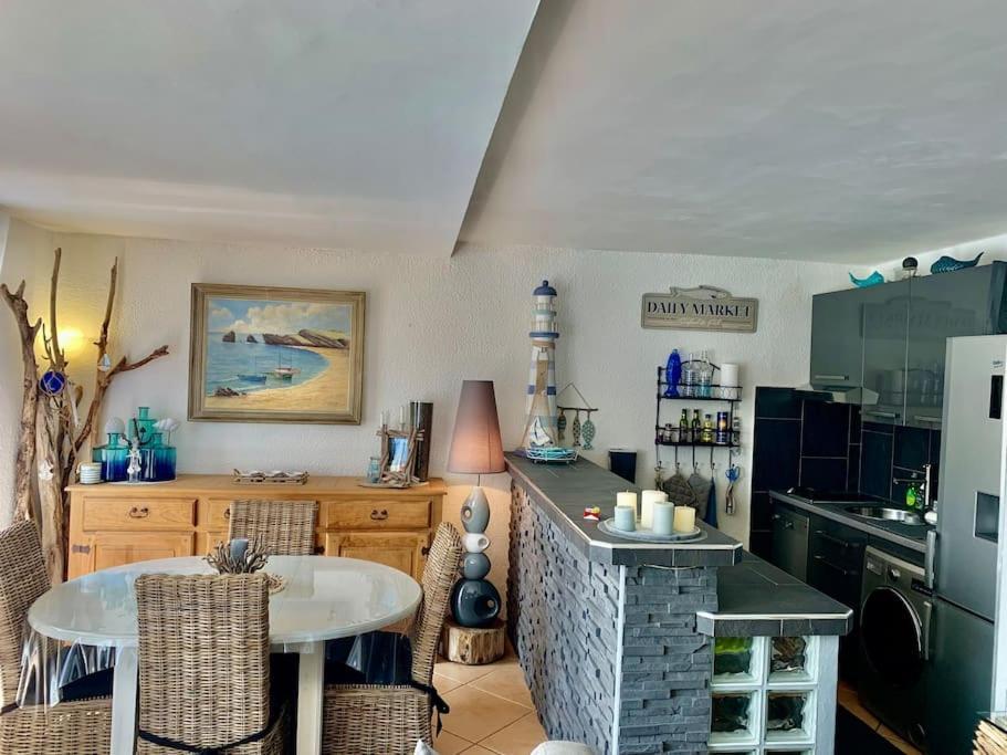 Appartement Vue Mer - Rdc - Parking Prive - Meuble Tourisme 4 Etoiles Агд Екстер'єр фото